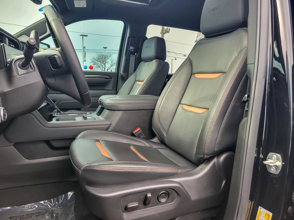 2025 GMC SIERRA HD - Image 13