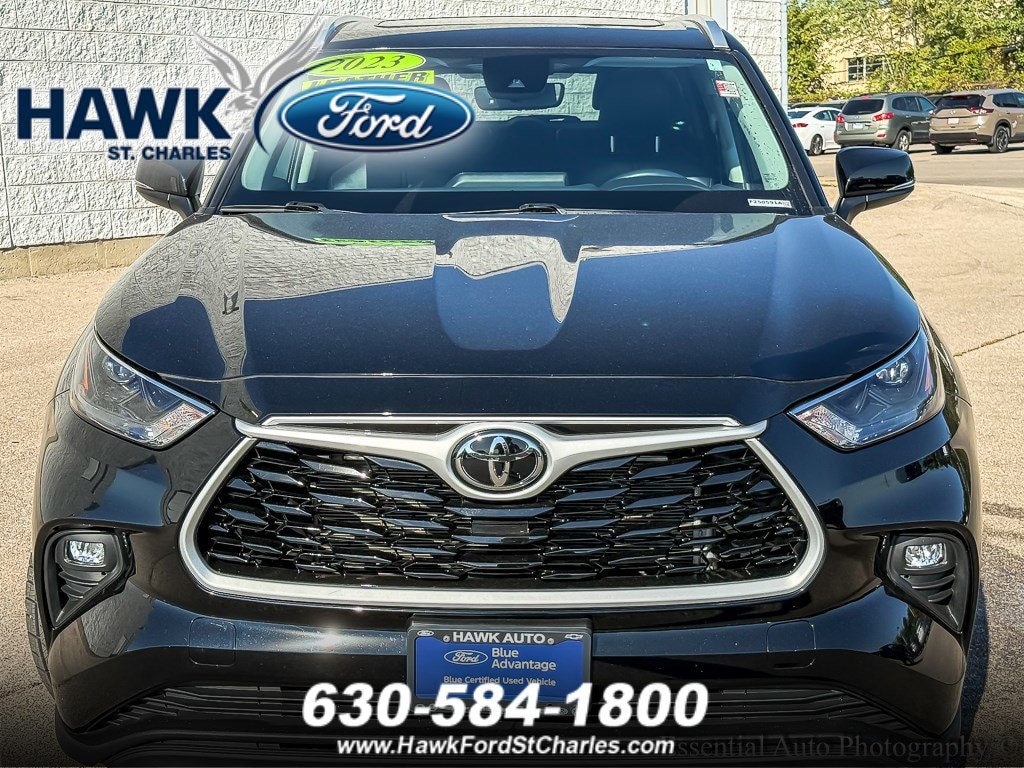 Used 2023 Toyota Highlander