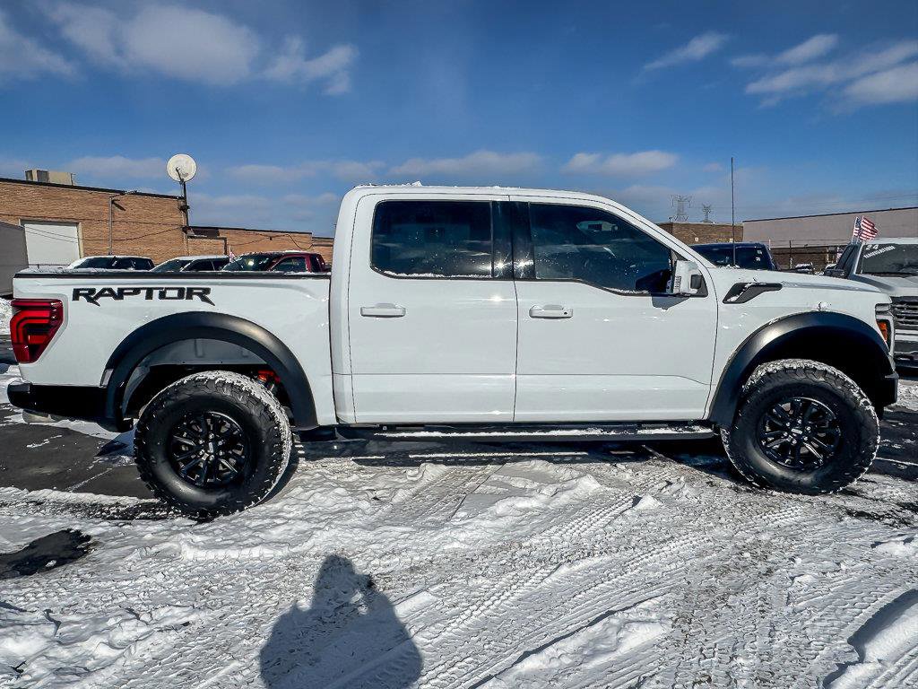 2024 FORD F-150 - Image 11