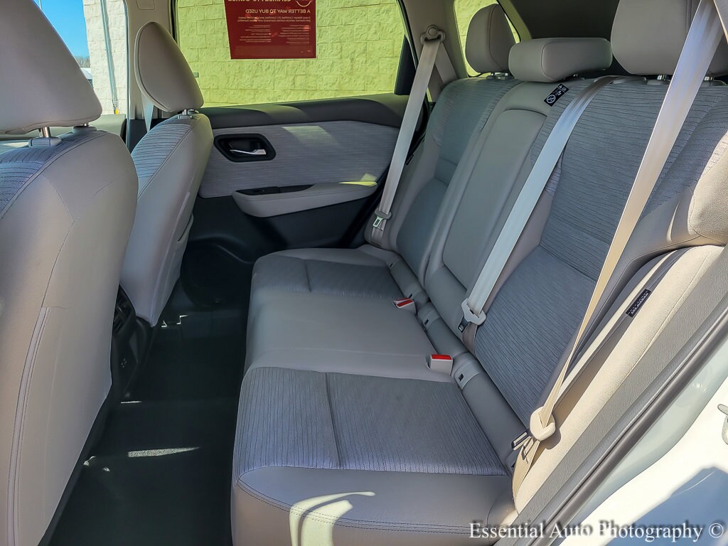 2023 NISSAN ROGUE - Image 9