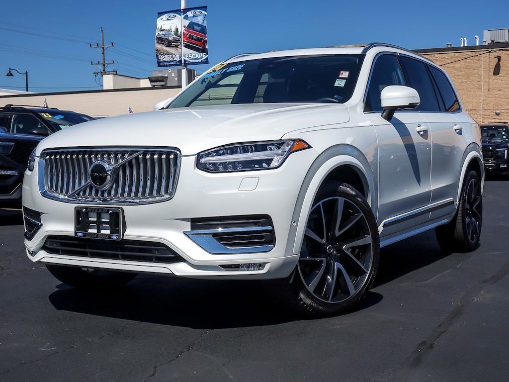 Used 2024 Volvo XC90 Plus Bright Theme B6 AWD Plus Bright Theme 6P