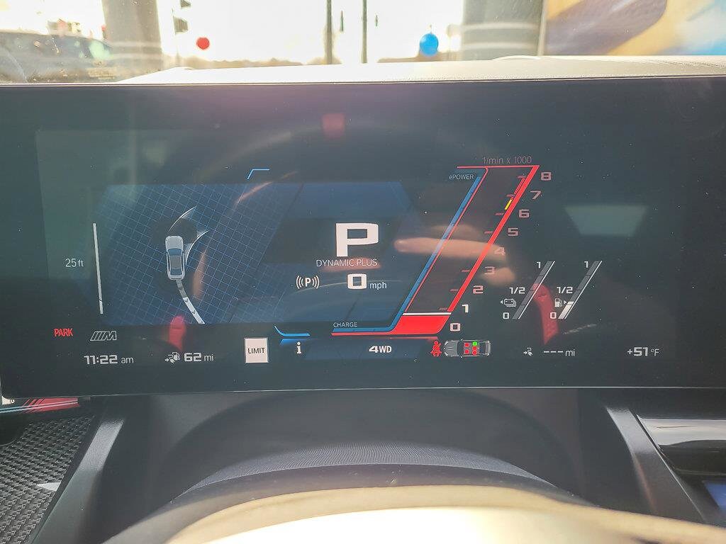 2025 BMW M5 - Image 15