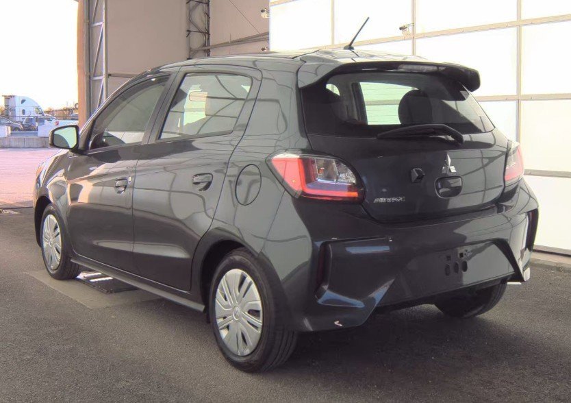 2024 Mitsubishi Mirage ES photo 3