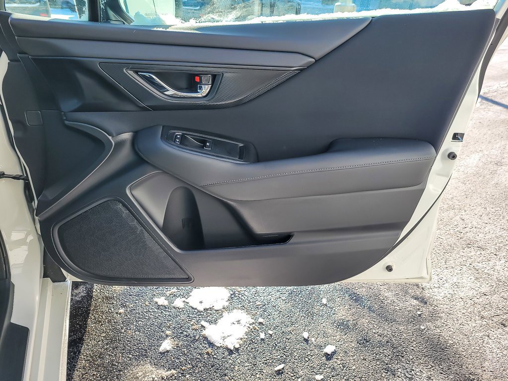 2025 SUBARU LEGACY - Image 17