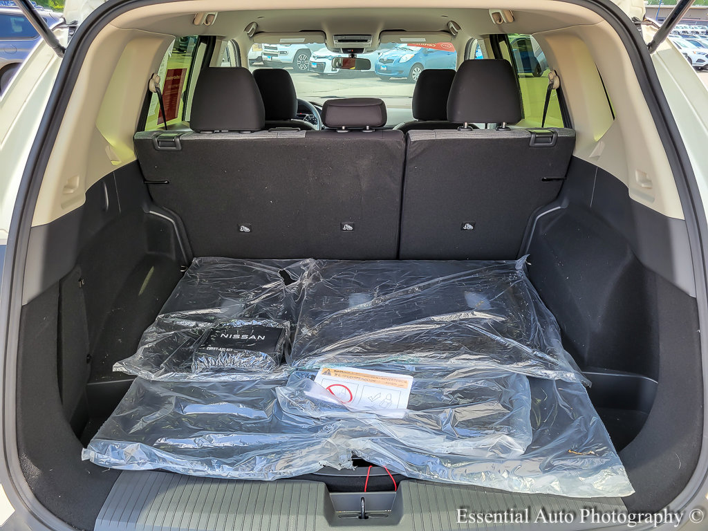 2023 NISSAN ROGUE - Image 18