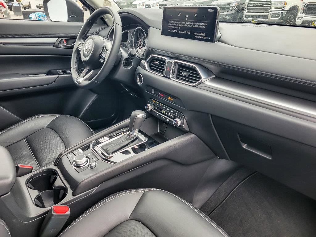 2025 MAZDA CX-5 - Image 30