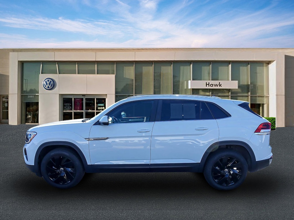 Used 2025 Volkswagen Atlas Cross Sport 2.0T SE w/Technology 2.0T SE w/Technology 4MOTION