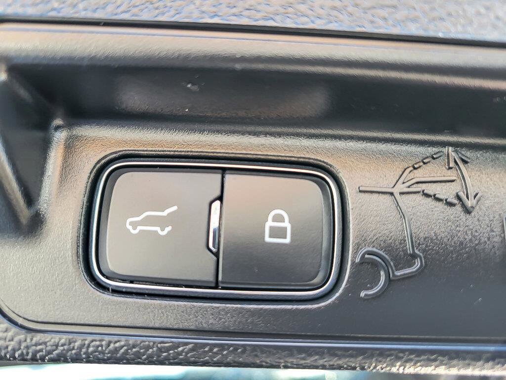 2023 FORD EXPLORER - Image 24