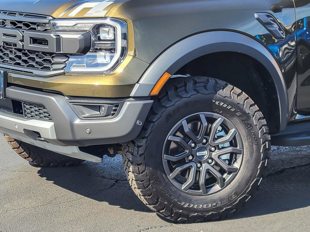 2024 Ford Ranger Raptor photo 2