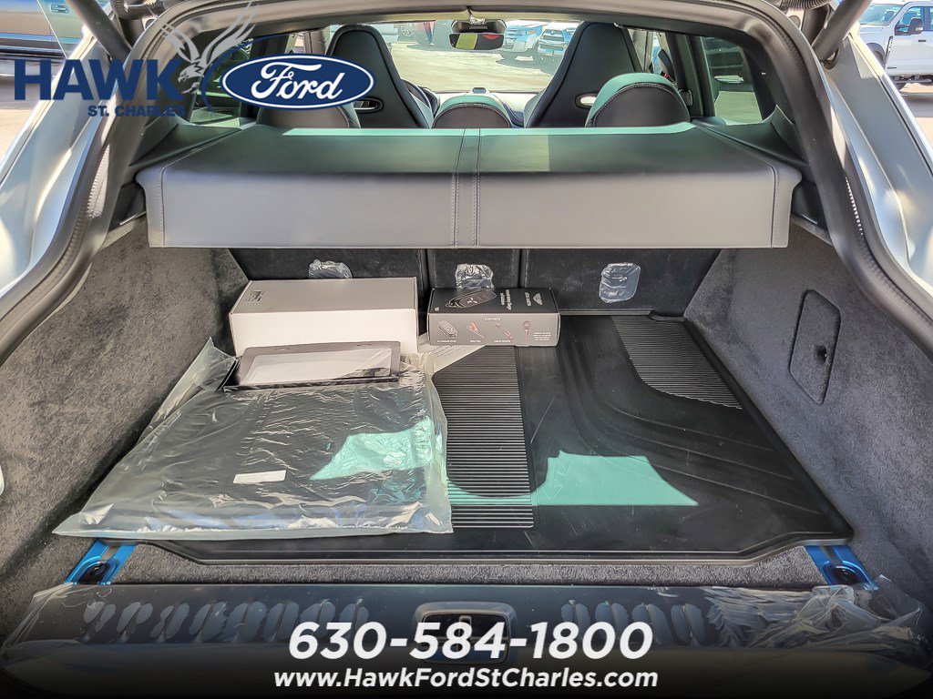 2025 ASTON MARTIN DBX - Image 18