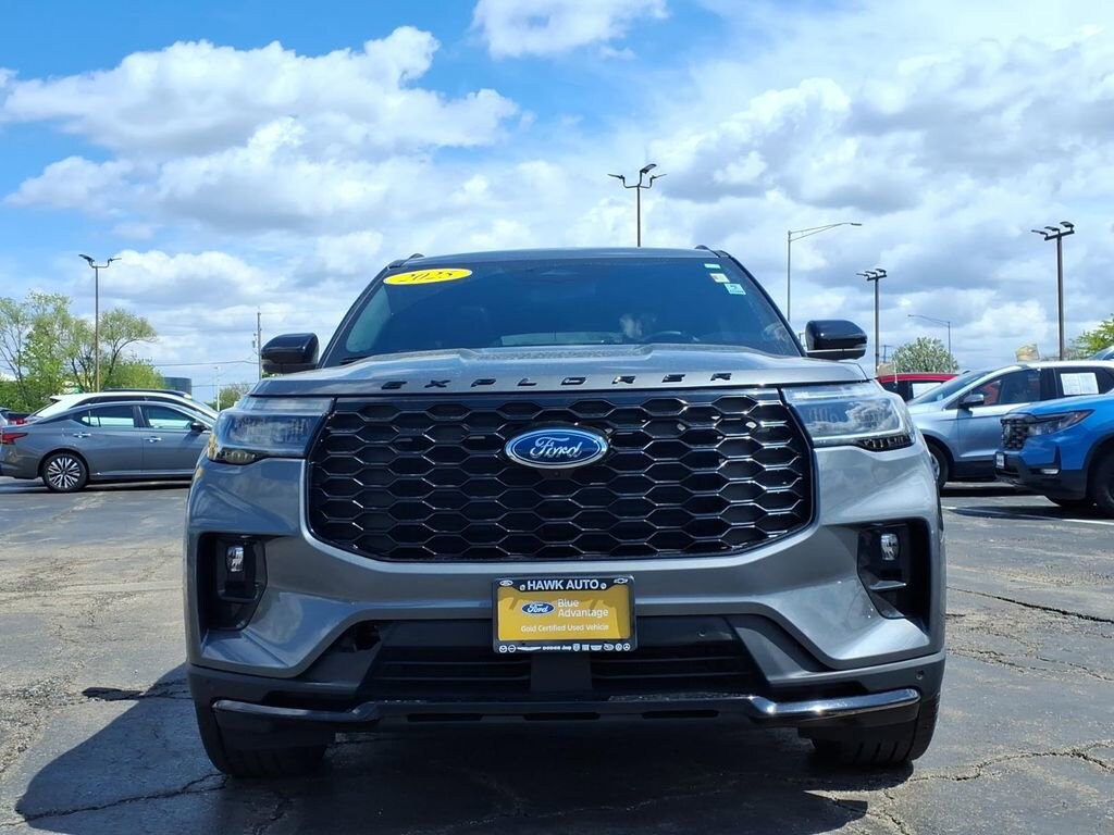 Used 2025 Ford Explorer ST-Line ST-Line 4WD