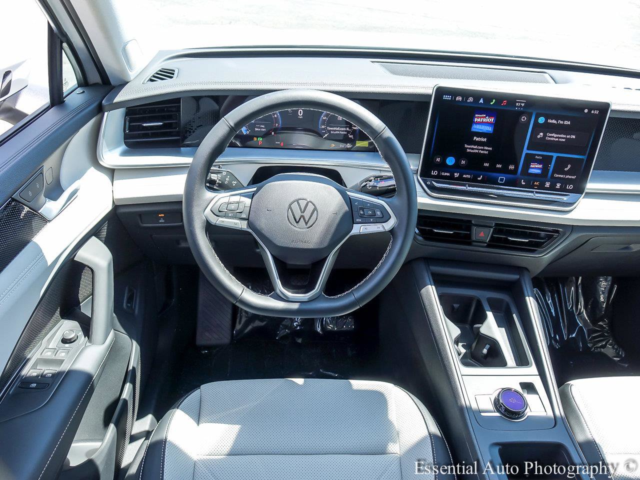 2025 VOLKSWAGEN TIGUAN - Image 11