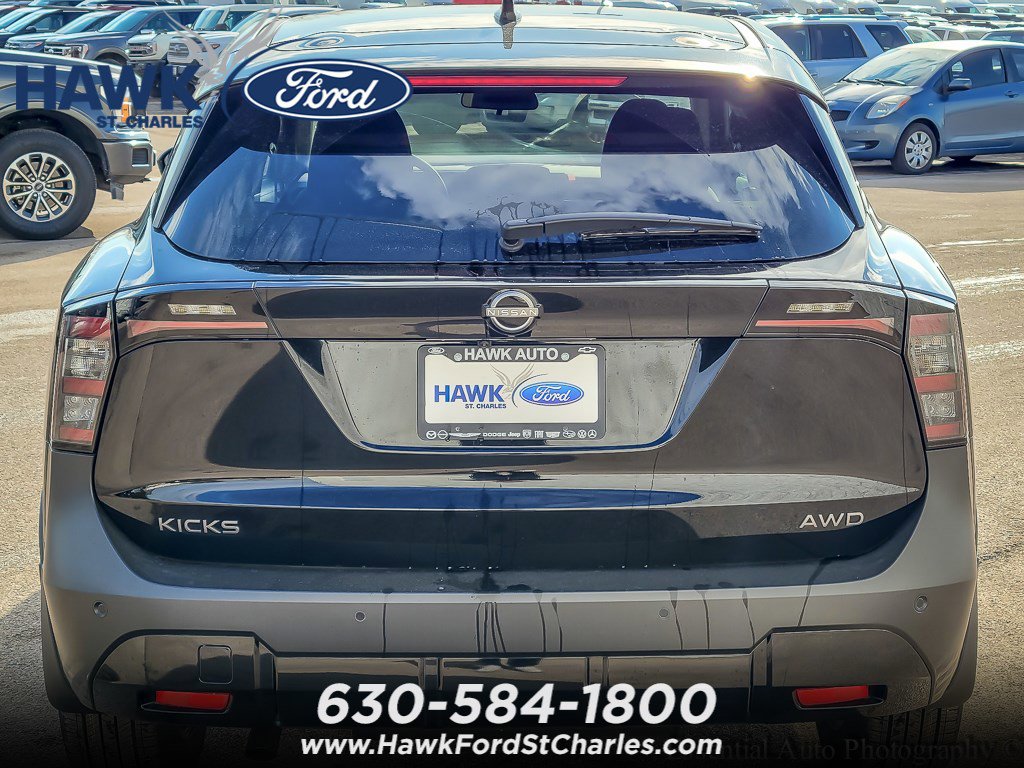 2025 NISSAN KICKS MPV - Image 5