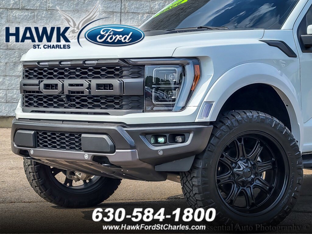 2023 Ford F-150 Raptor photo 2