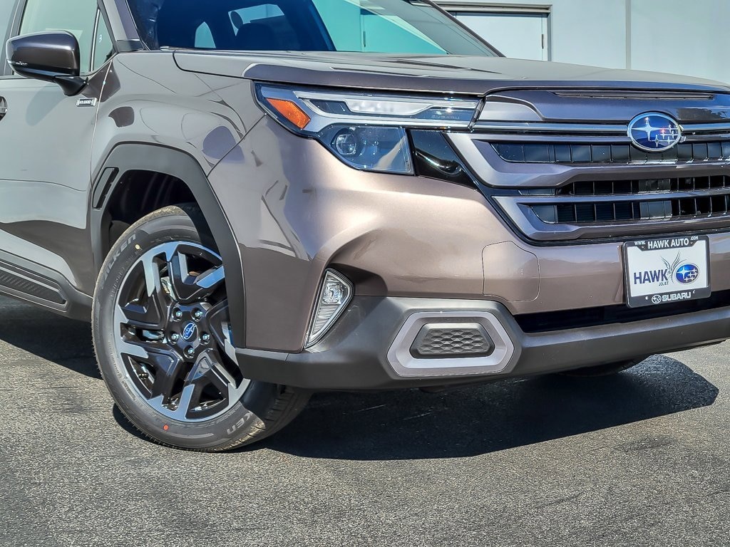 New 2025 Subaru Forester Hybrid Limited SUV