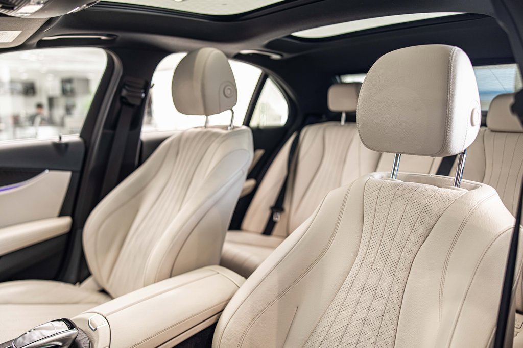 2018 MERCEDES-BENZ E-CLASS - Image 19