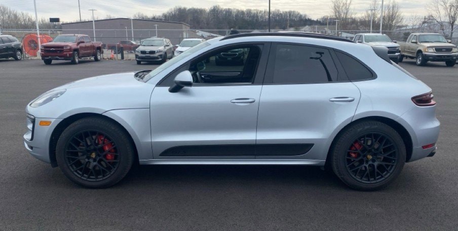 2017 PORSCHE MACAN - Image 8