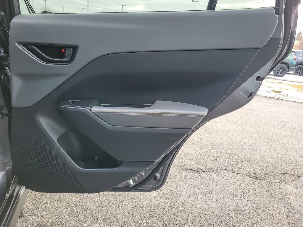 2025 SUBARU CROSSTREK - Image 19