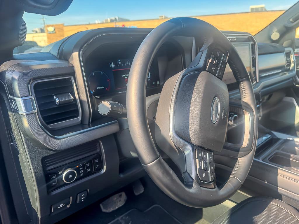 2025 FORD F-450 - Image 14