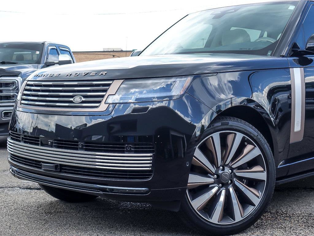 Used 2026 Land Rover Range Rover SV P615 SV LWB