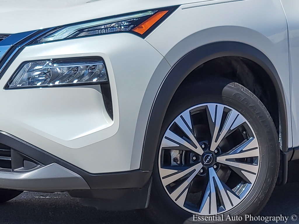 2023 NISSAN ROGUE - Image 3