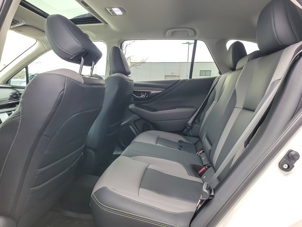2025 SUBARU OUTBACK - Image 9