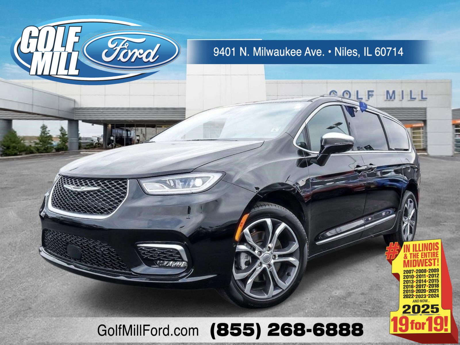 2024 Chrysler Pacifica Pinnacle AWD's photo