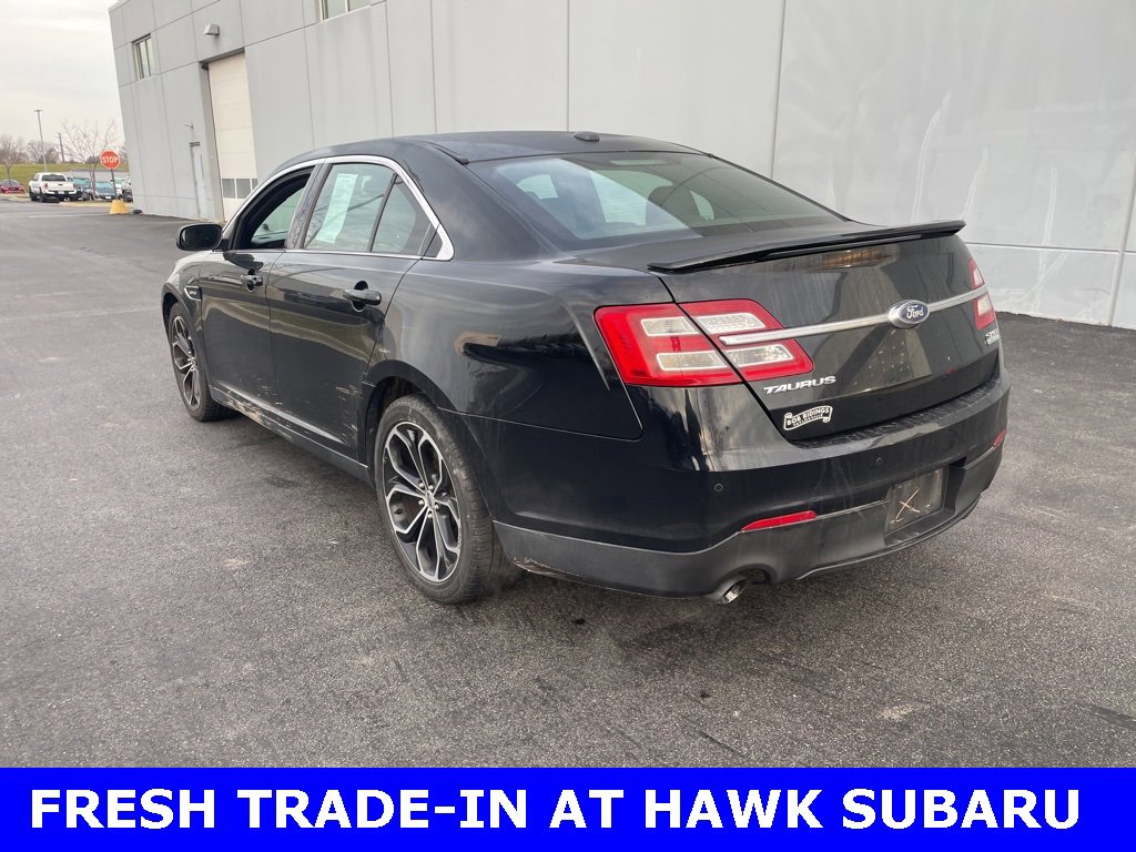 2018 Ford Taurus SHO photo 3