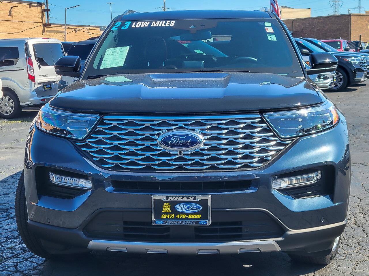 2023 Ford Explorer Platinum photo 3