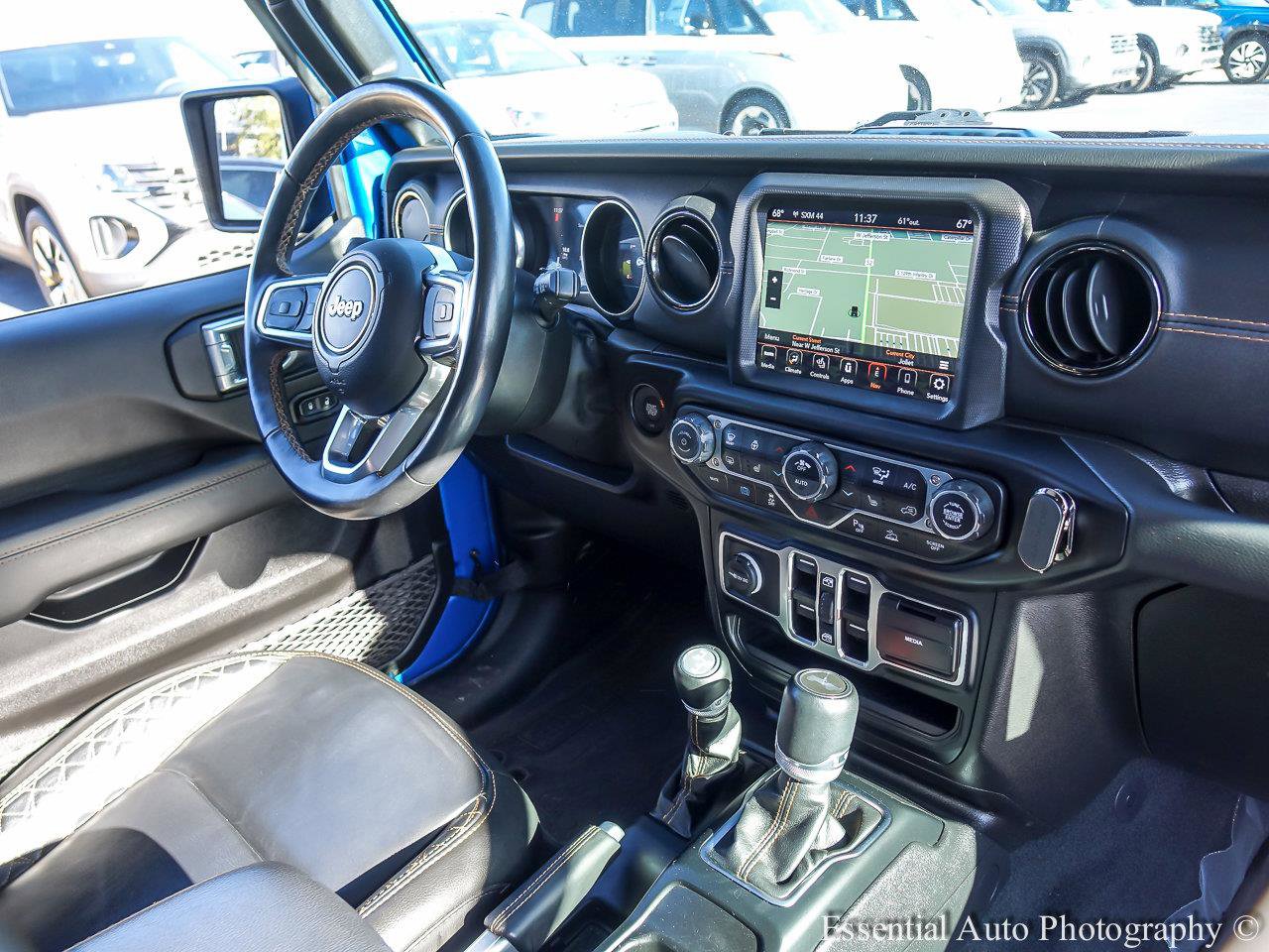 2022 JEEP WRANGLER - Image 25