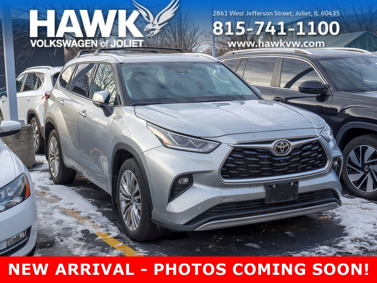 2023 Toyota Highlander Platinum's photo