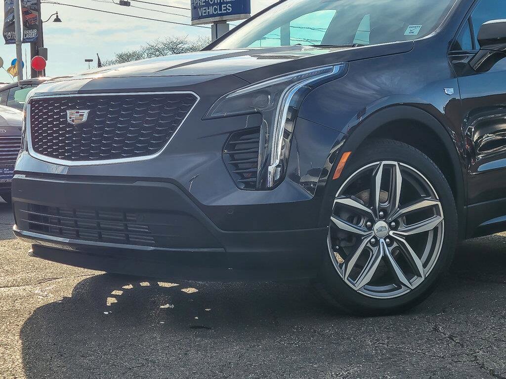 Used 2022 Cadillac XT4 Sport with VIN 1GYFZFR4XNF115566 for sale in Plainfield, IL