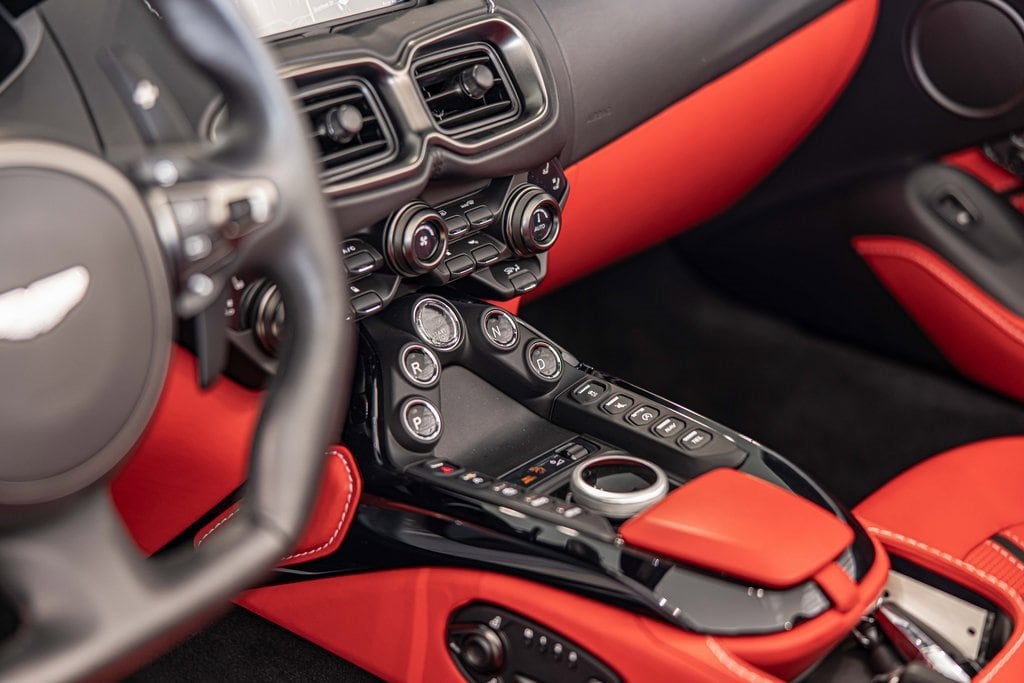 2023 ASTON MARTIN VANTAGE - Image 20