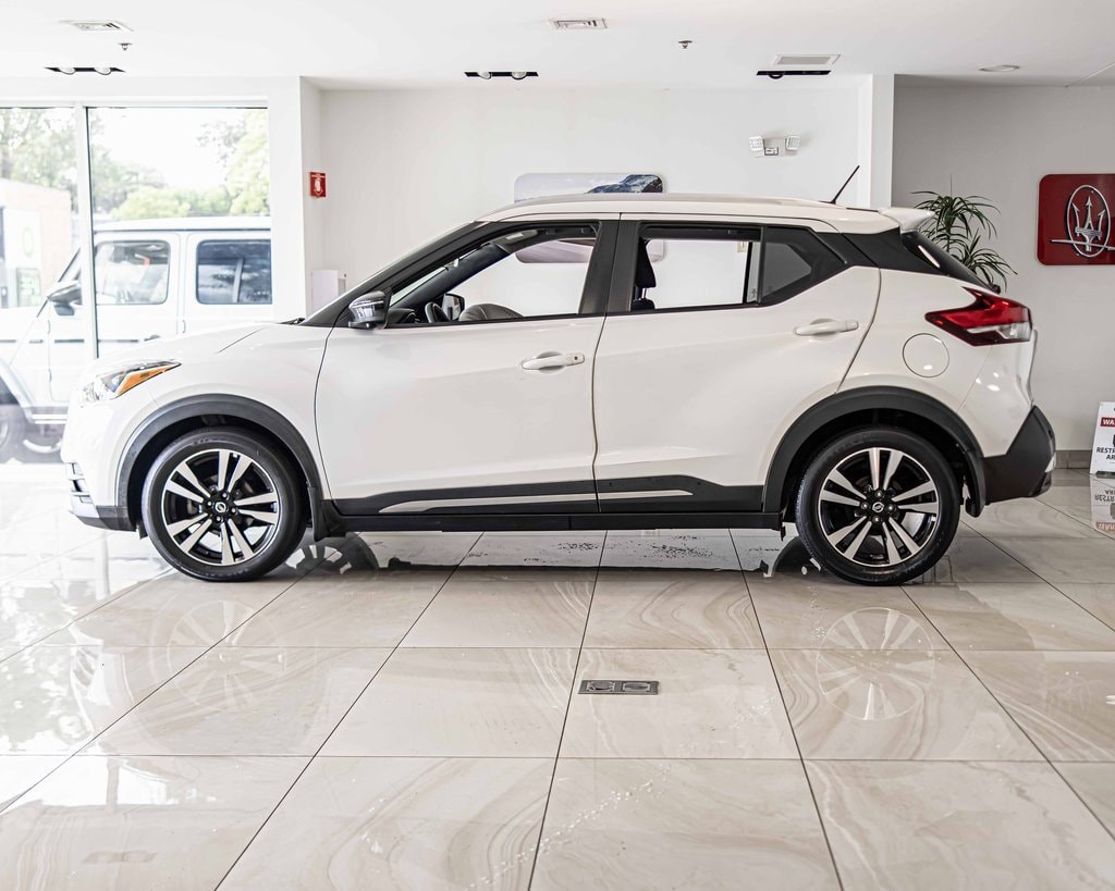Used 2020 Nissan Kicks SR SR FWD