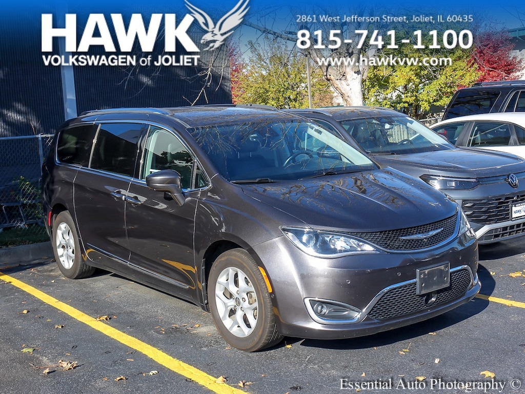 Used 2017 Chrysler Pacifica Touring-L Plus Touring-L Plus FWD