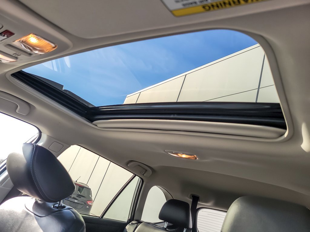 2016 SUBARU OUTBACK - Image 9