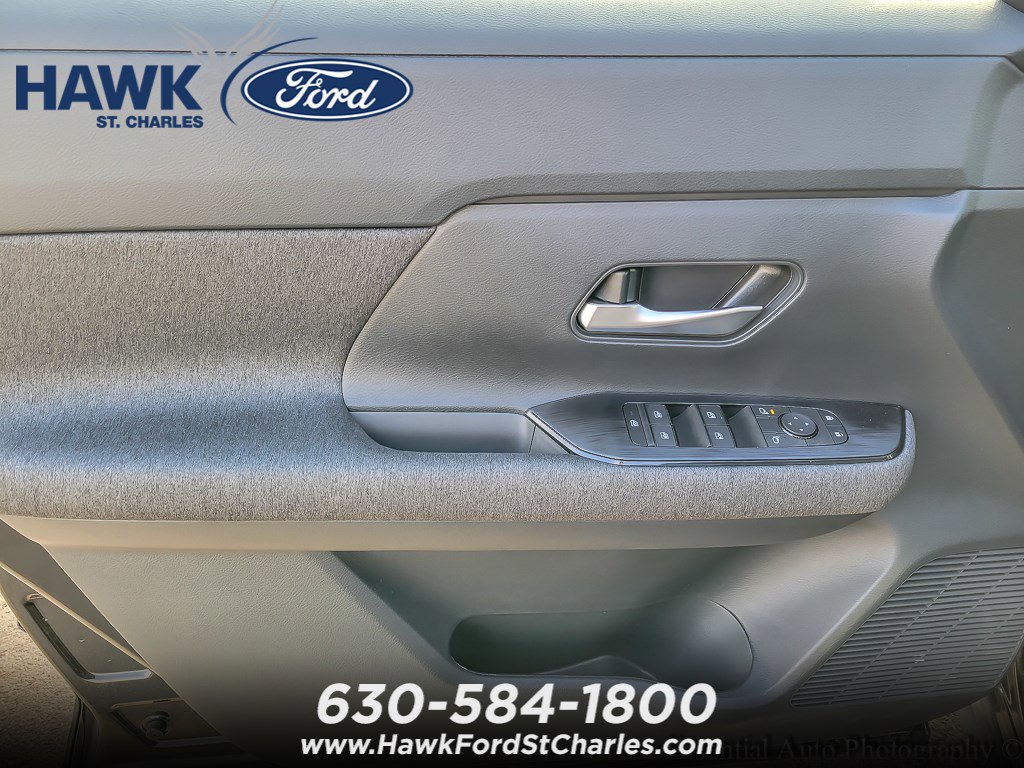 2025 NISSAN KICKS MPV - Image 16