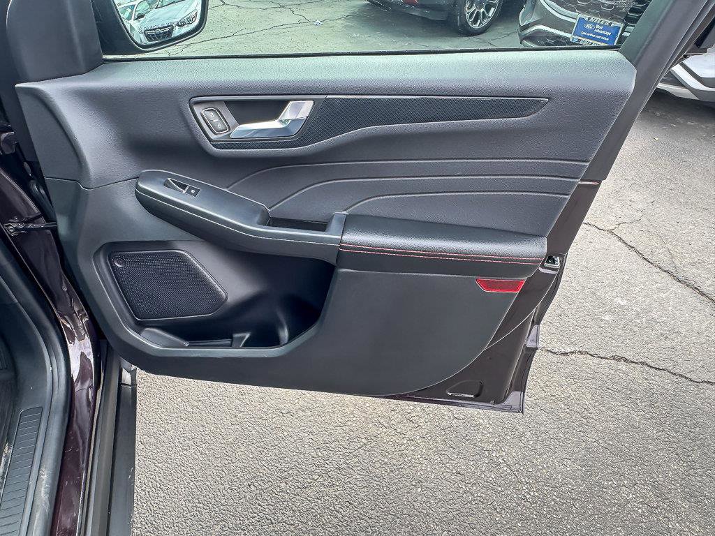 2023 FORD ESCAPE - Image 31