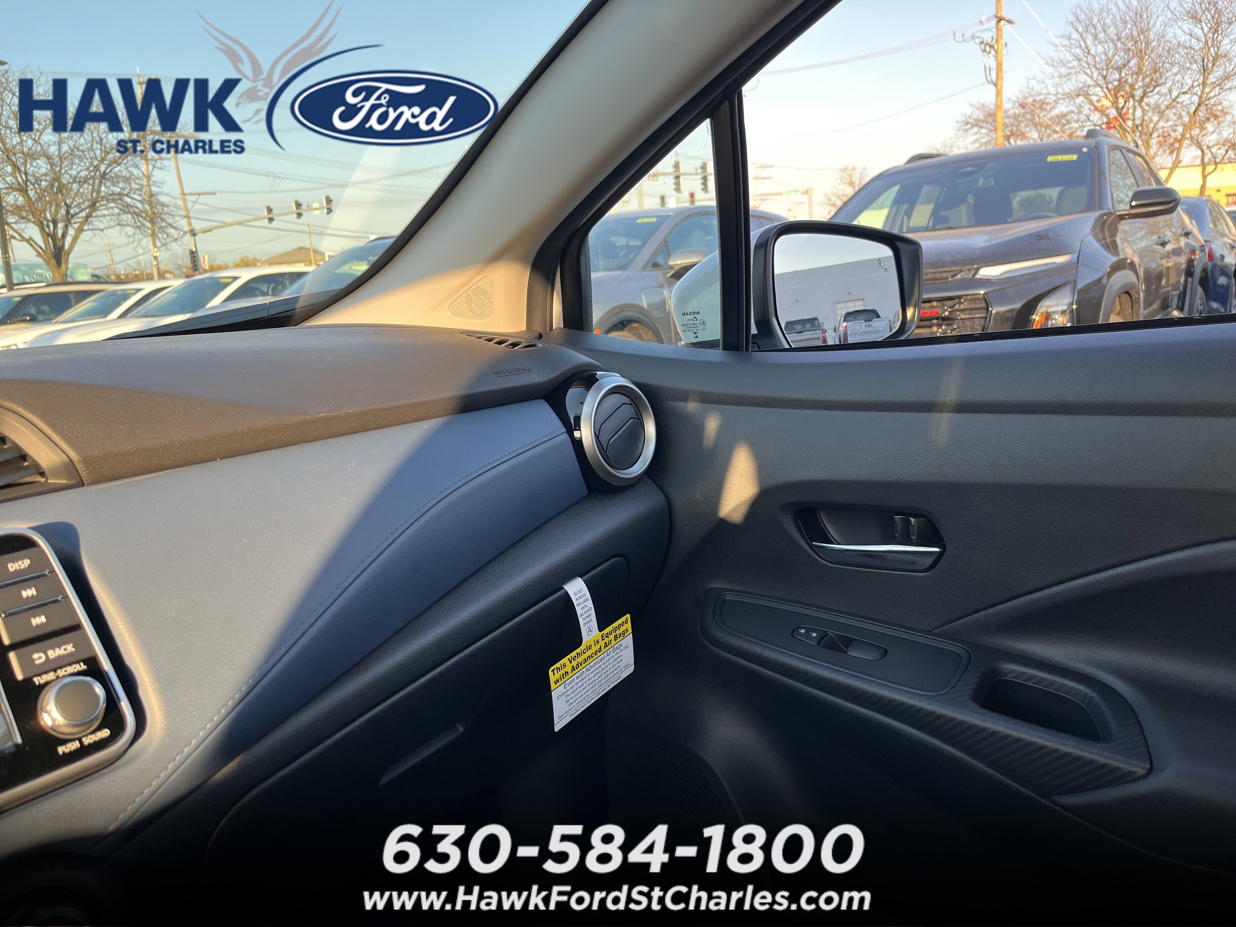 2025 NISSAN VERSA - Image 24