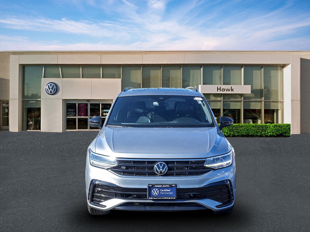 Used 2023 Volkswagen Tiguan SE R-Line Black 2.0T SE R-Line Black 4MOTION