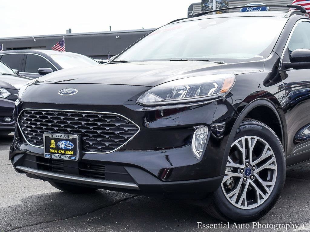 Used 2022 Ford Escape SEL with VIN 1FMCU9H98NUA88106 for sale in Plainfield, IL