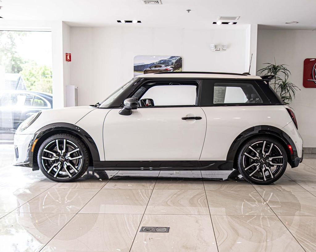 2026 MINI Hardtop 2 Door S - Photo 6