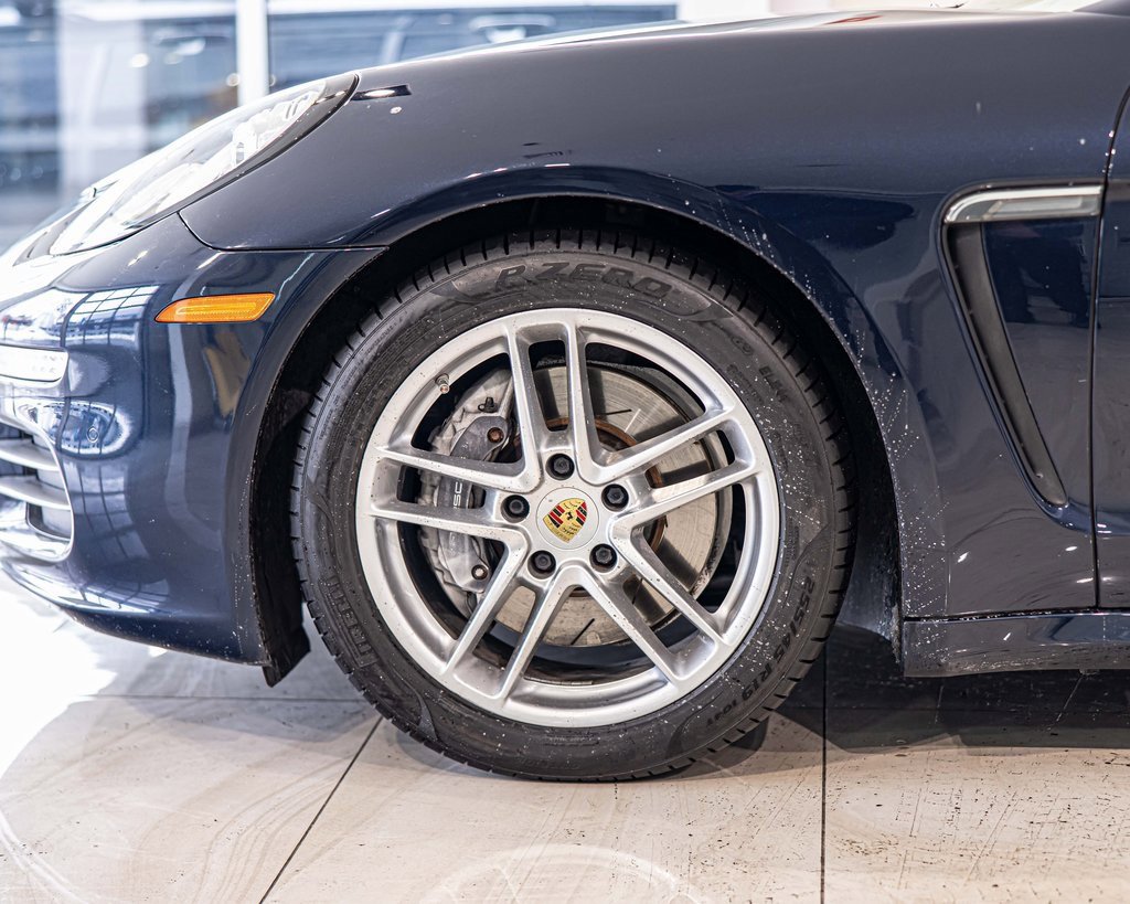 2016 PORSCHE PANAMERA - Image 8