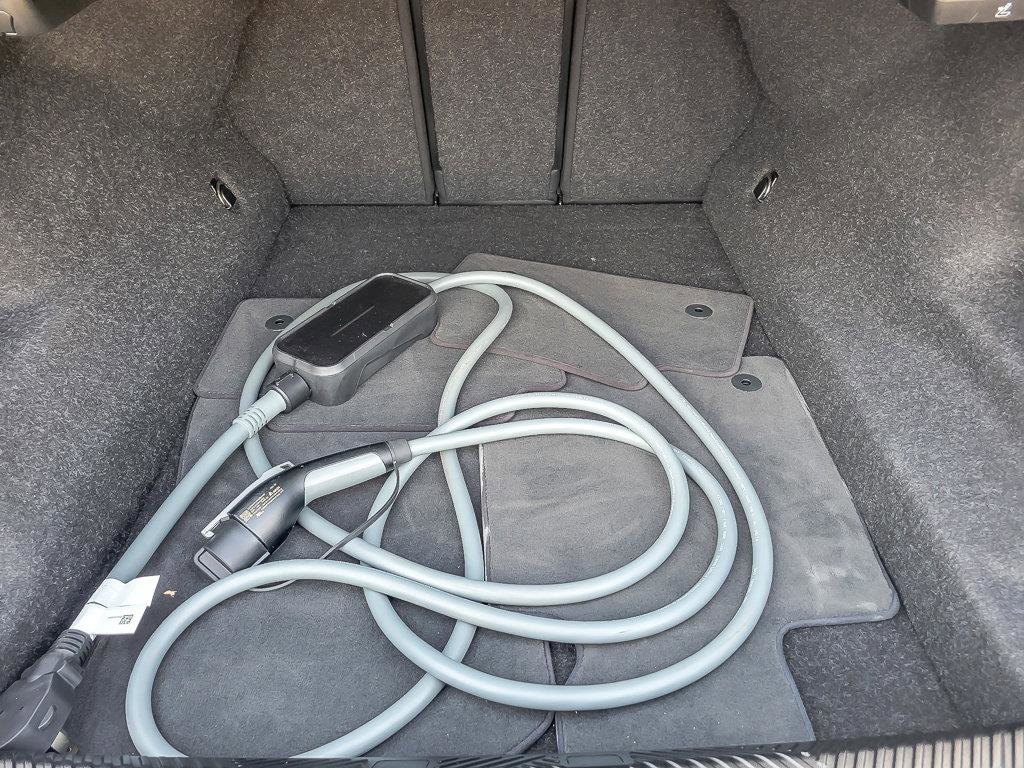 2025 BMW M5 - Image 24