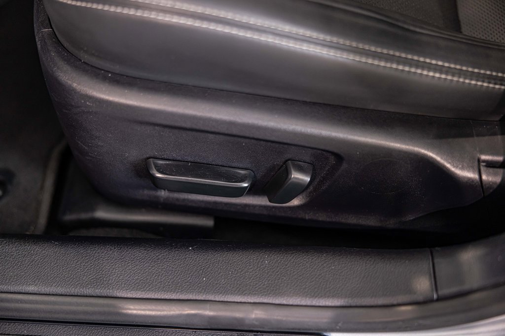 2024 LEXUS IS - Image 22