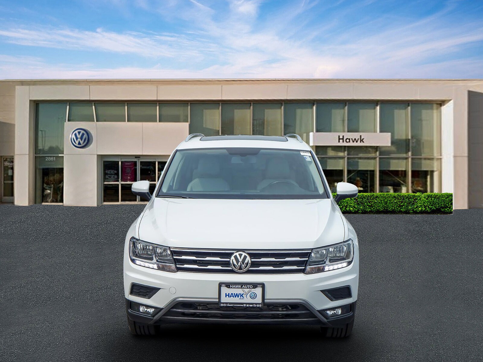 Used 2018 Volkswagen Tiguan SEL with VIN 3VV2B7AX4JM012305 for sale in Plainfield, IL