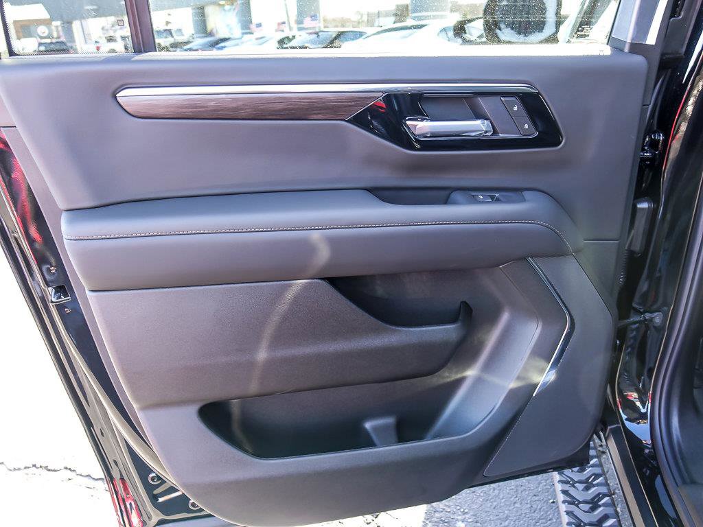 2026 CHEVROLET SUBURBAN - Image 25