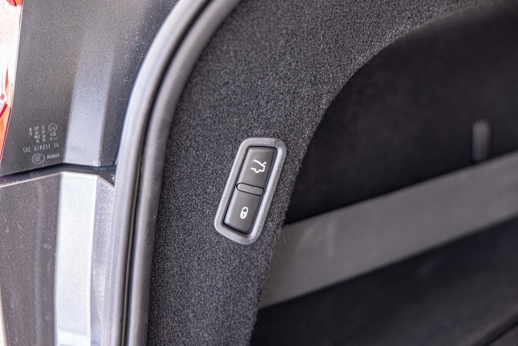 2019 MASERATI LEVANTE - Image 18