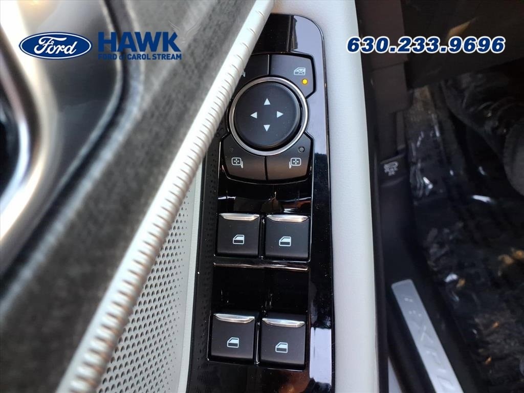 2025 FORD EXPLORER - Image 17