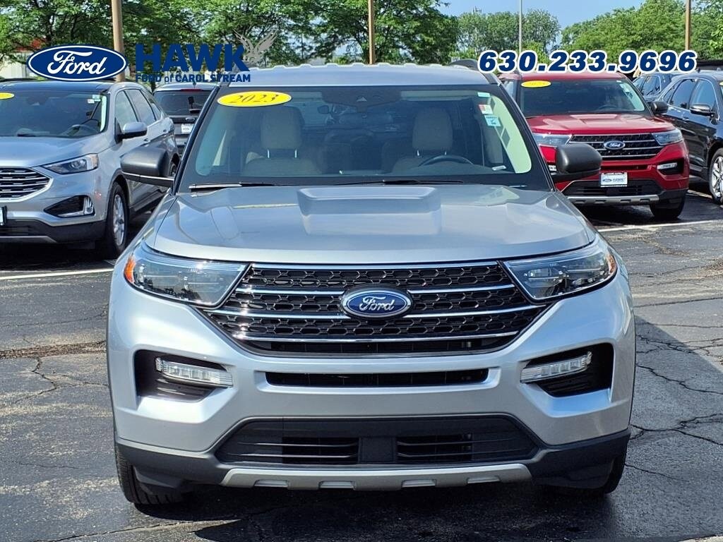 2023 Ford Explorer XLT photo 2